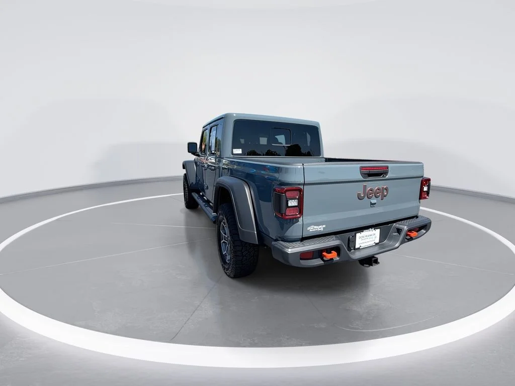 Used 2025 Gray Jeep Mojave image 6