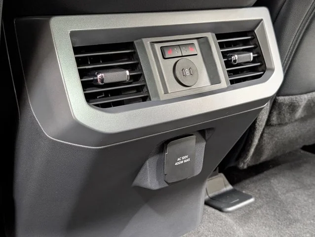 New 2026 Carbonized Gray Metallic Ford F-250® Lariat® image 57