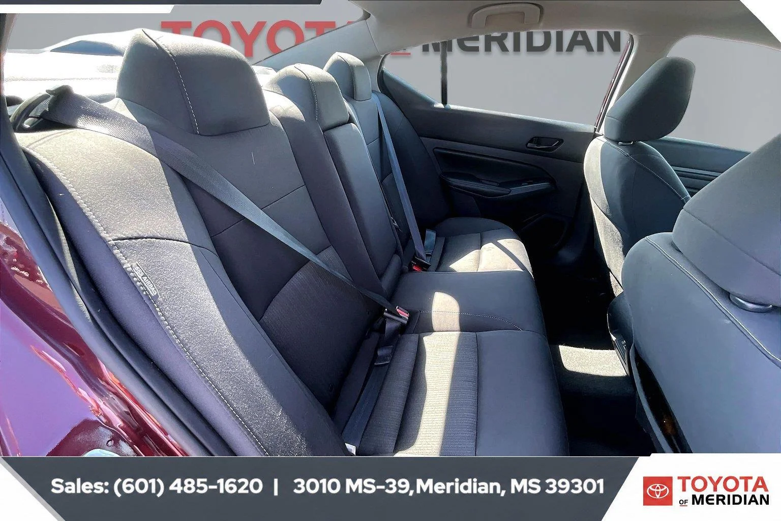 Used 2025 Garnet Pearl Metallic Nissan SV image 20