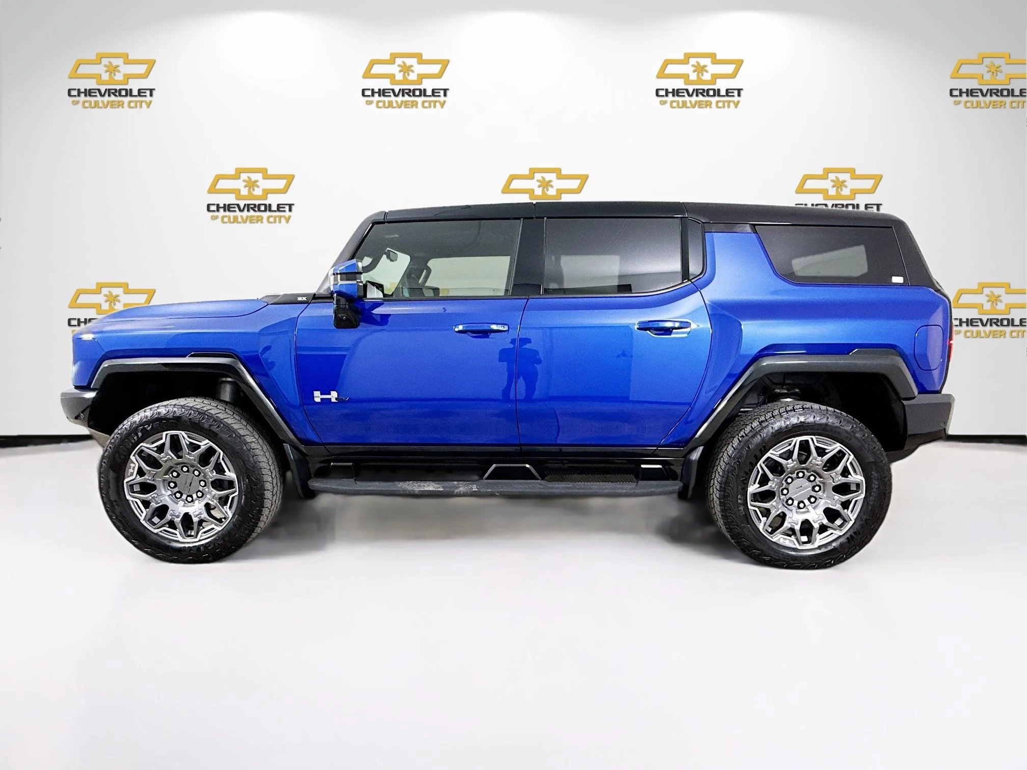 Used 2024 Supernova Metallic (Dark Blue) GMC 3X image 5