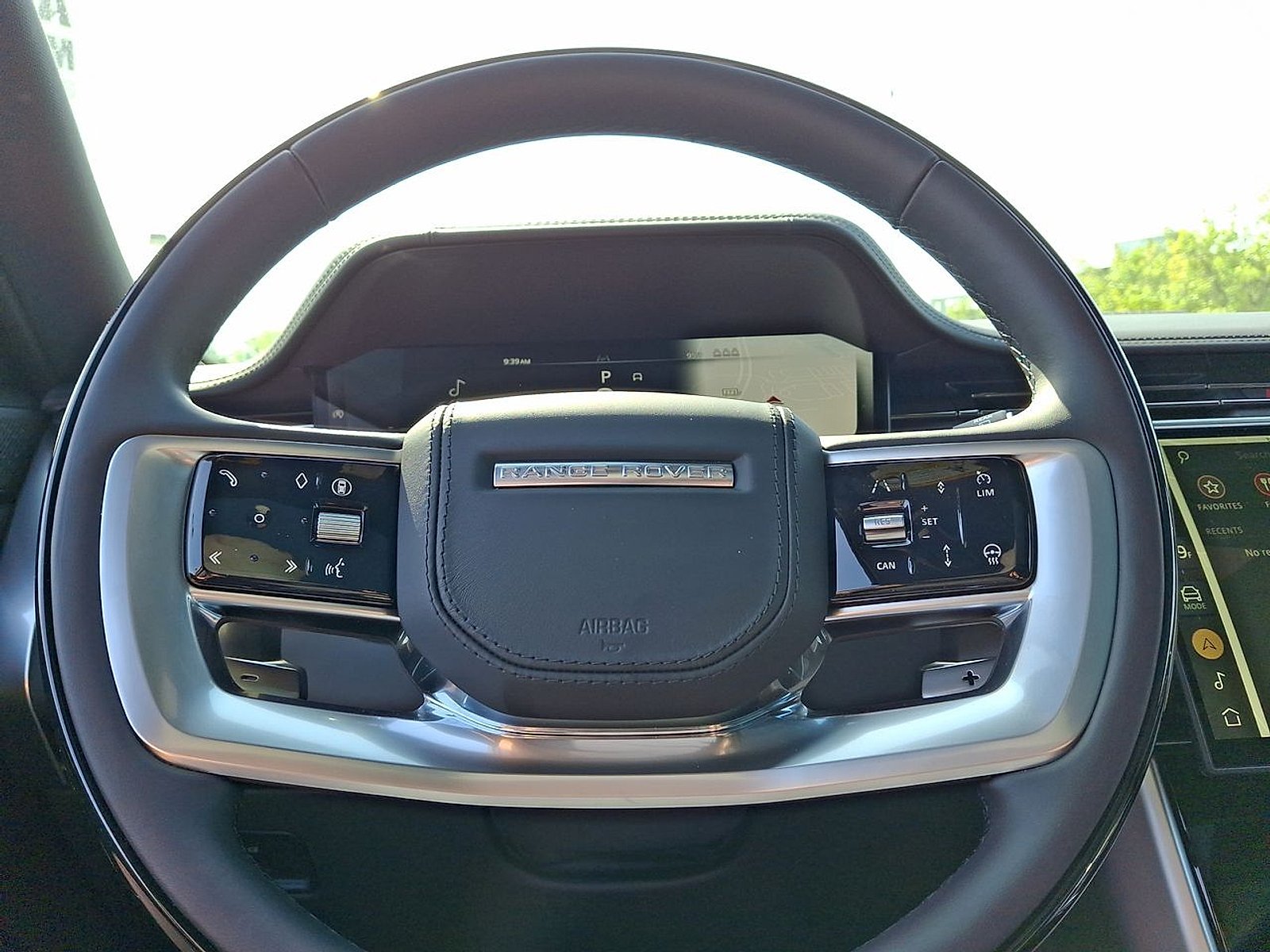 New 2026 Santorini Black LAND ROVER Autobiography image 23