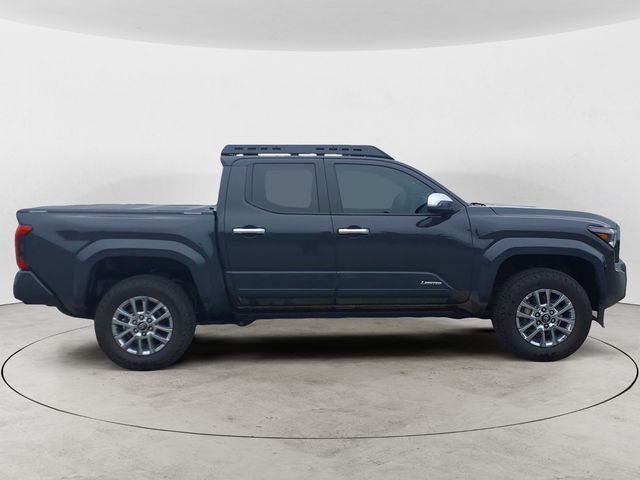 Certified Used 2024  Toyota Limited image 6