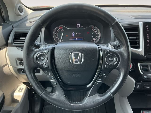 Used 2017 Black Honda Touring image 11