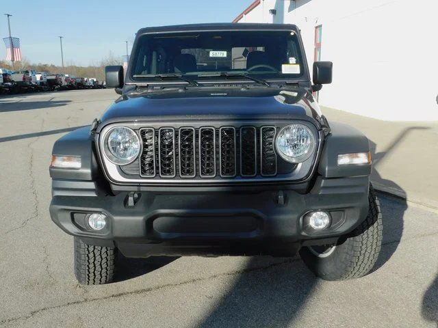 New 2026 Granite Crystal Metallic Clear-Coat Exterior Paint Jeep Sport S image 3