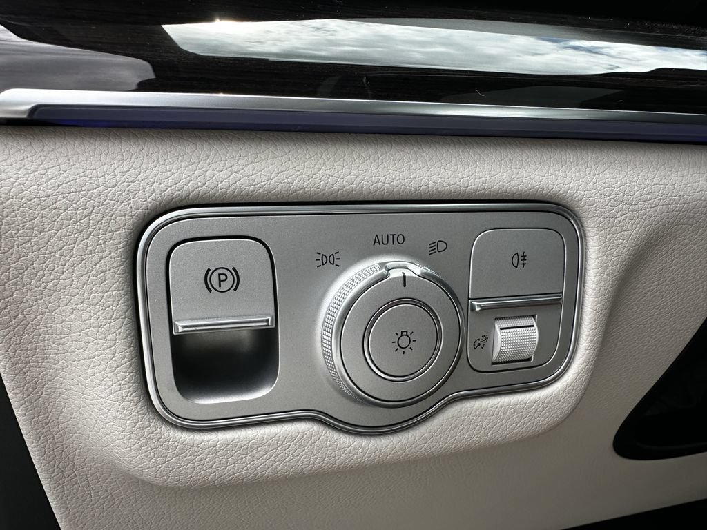 New 2026 Black Mercedes-Benz GLS 450 image 71