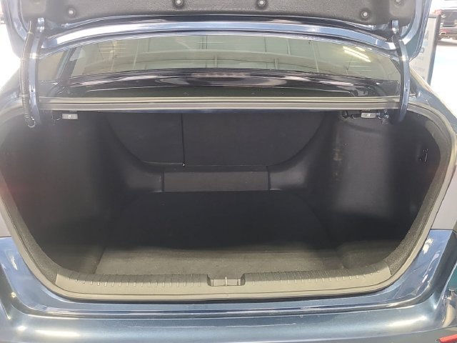 Certified Used 2025 Canyon River Blue Met Honda SE image 14
