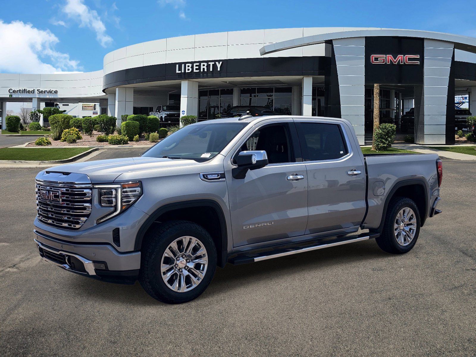 Used 2025 Sterling Metallic GMC Denali image 28
