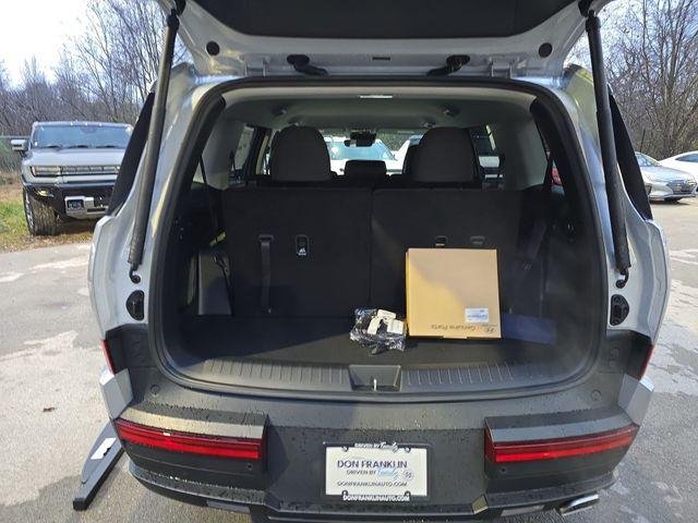 New 2026 Silver Hyundai SE AWD image 23