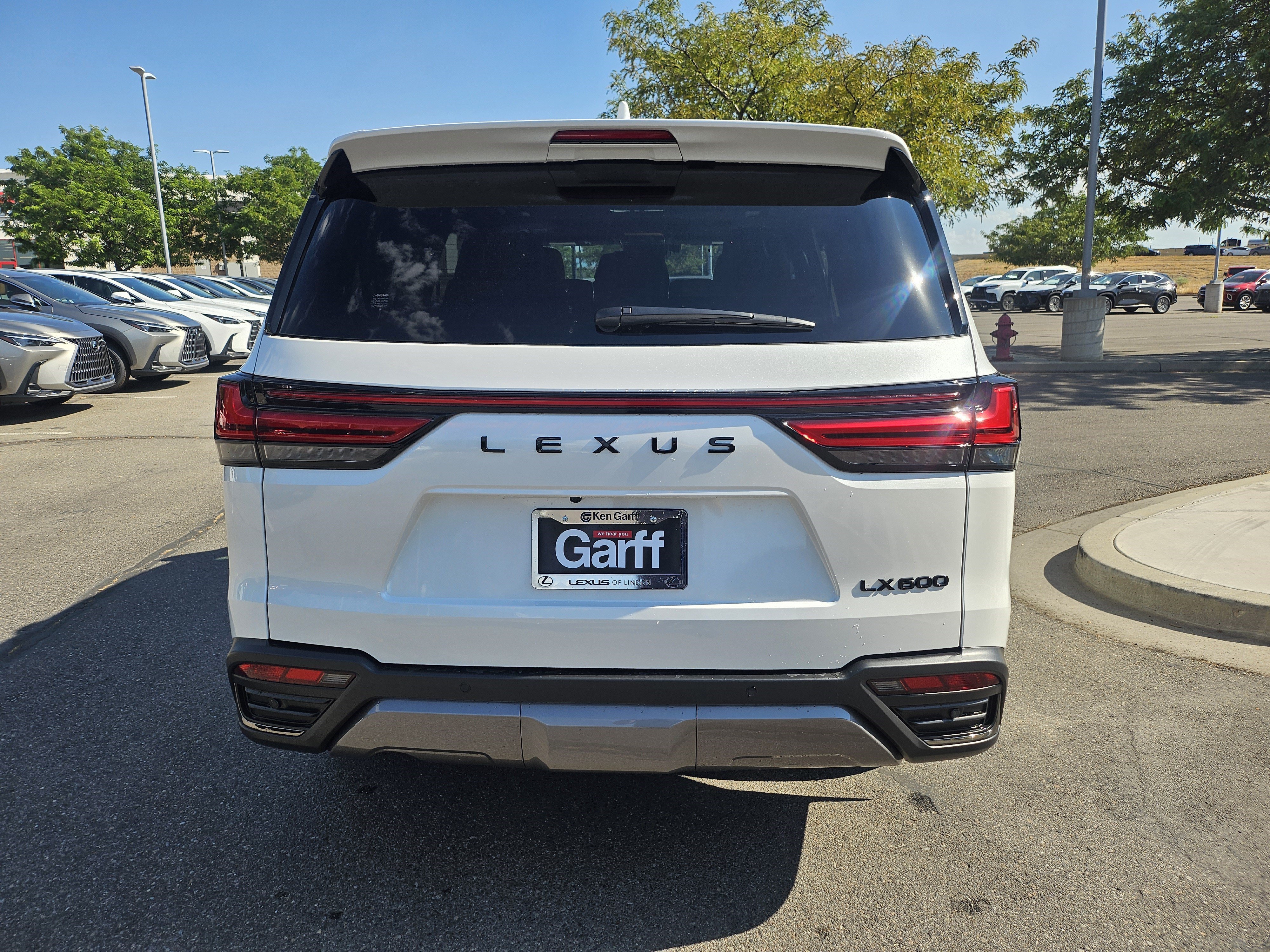 New 2026 Eminent White Pearl Lexus LUXURY image 7