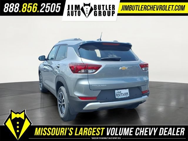 New 2026 Sterling Gray Metallic Chevrolet LT image 2