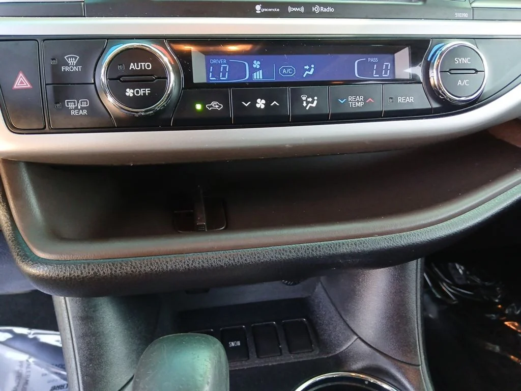 Used 2019 Red Toyota XLE image 24