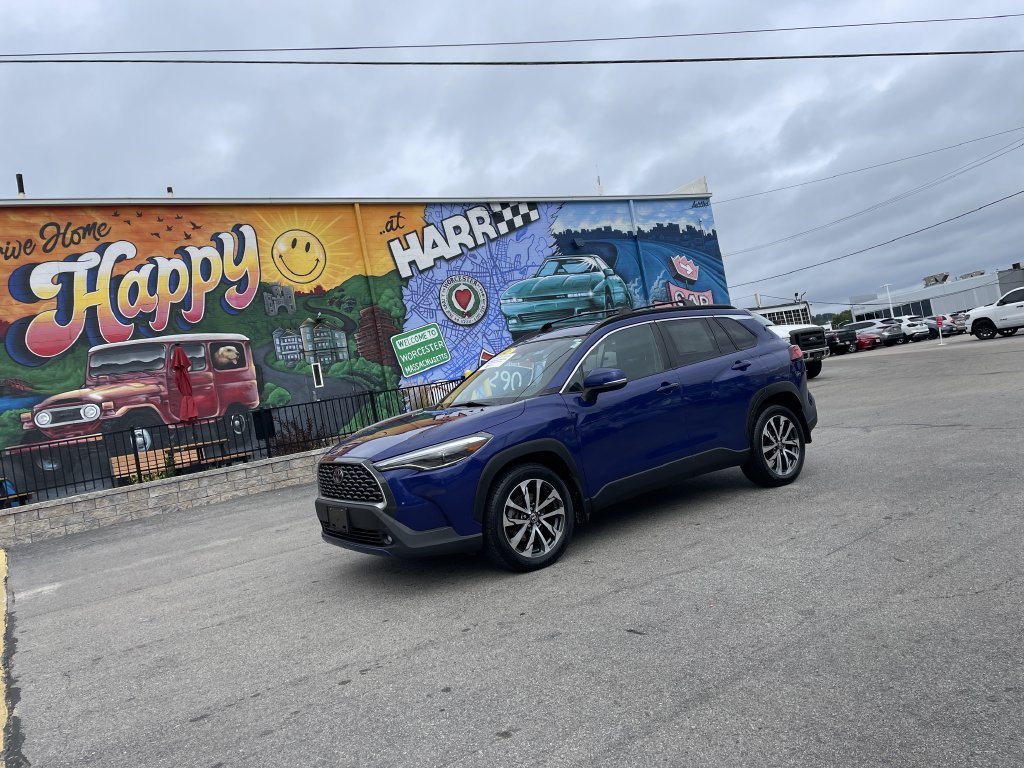 2023 Toyota Corolla Cross XLE