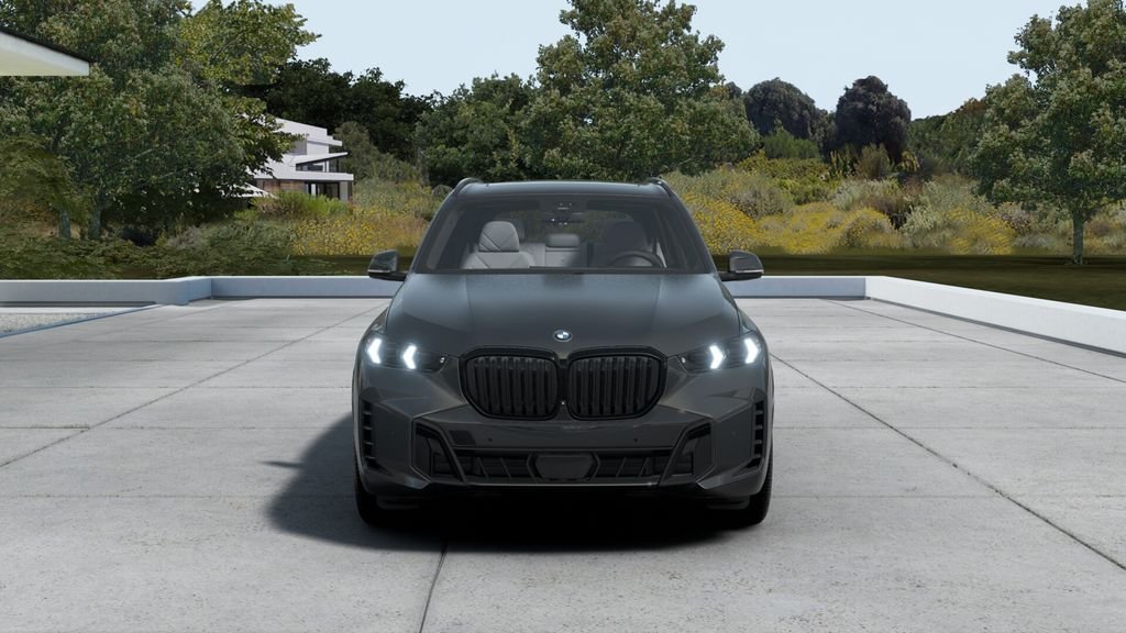 New 2026 Dravit Grey Metallic BMW xDrive40i image 3
