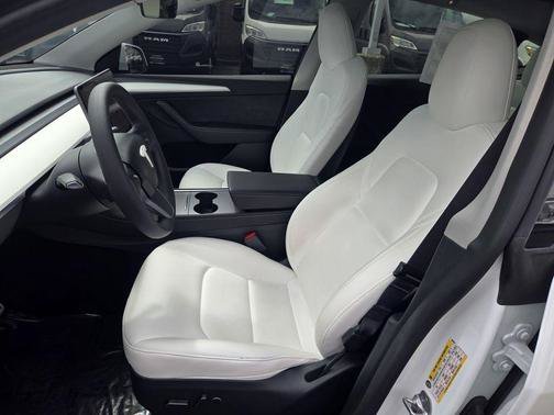 Used 2023 White Tesla Performance image 14