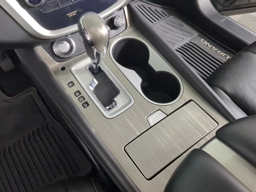 Used 2017 Magnetic Black Metallic Nissan Platinum image 27