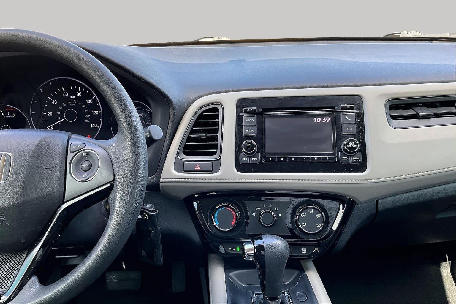 Used 2021 Platinum White Pearl Honda LX image 7