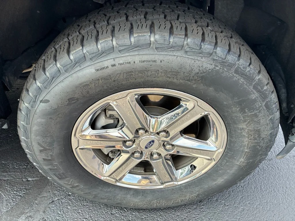 Used 2024 White Ford XLT image 9