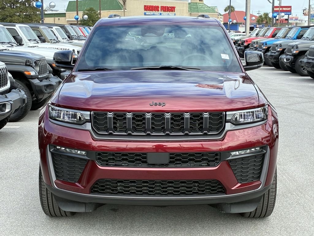New 2026 Velvet Red Pearl-Coat Exterior Paint Jeep Limited image 10