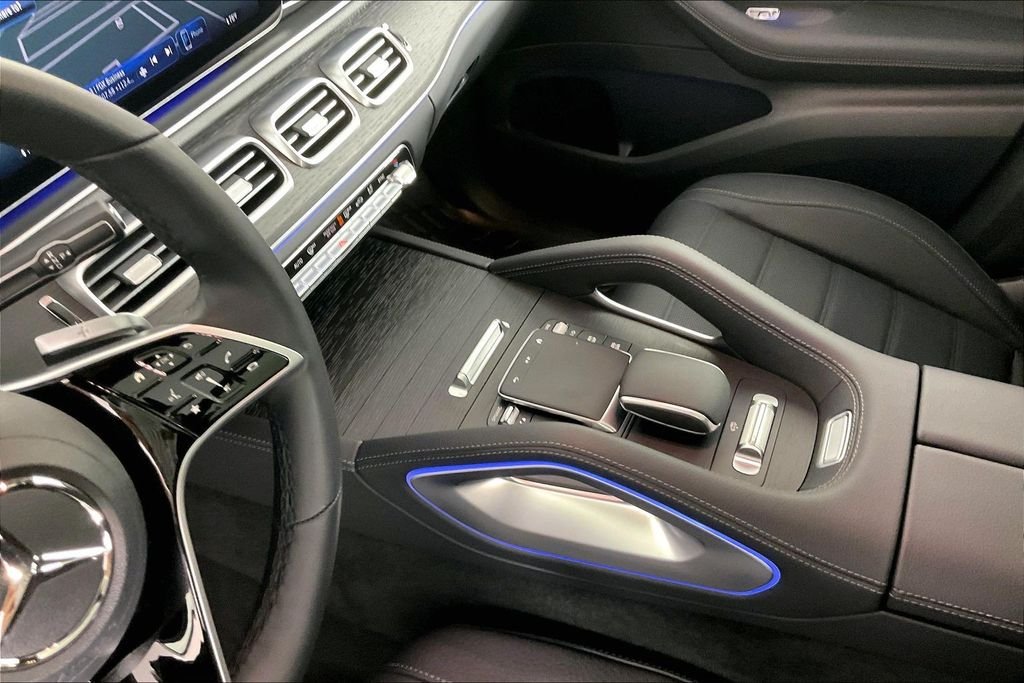 2026 Mercedes-Benz GLS Base - Photo 12