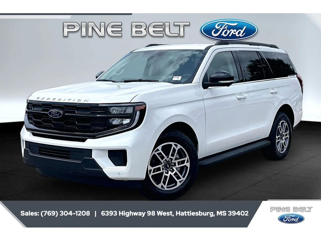 New 2026 Star White Metallic Tri-Coat Ford Active image 10