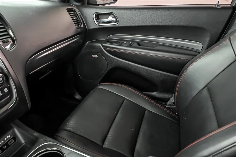 Used 2018 DB Black Crystal Clear Coat Dodge R/T image 31