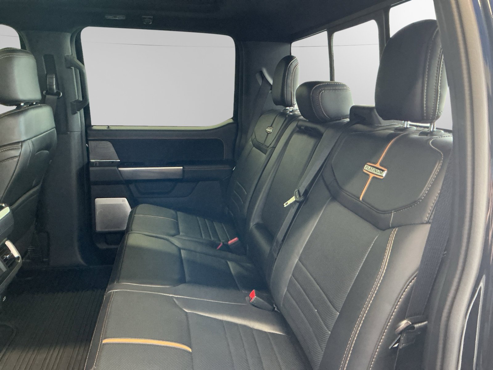 Used 2022 Blue Ford Platinum image 13
