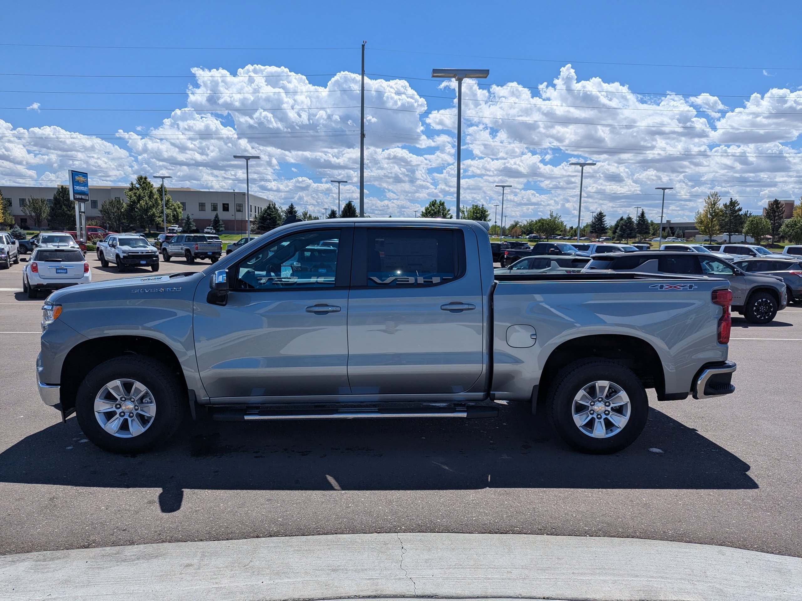 2026 Chevrolet Silverado 1500 LT - Photo 7