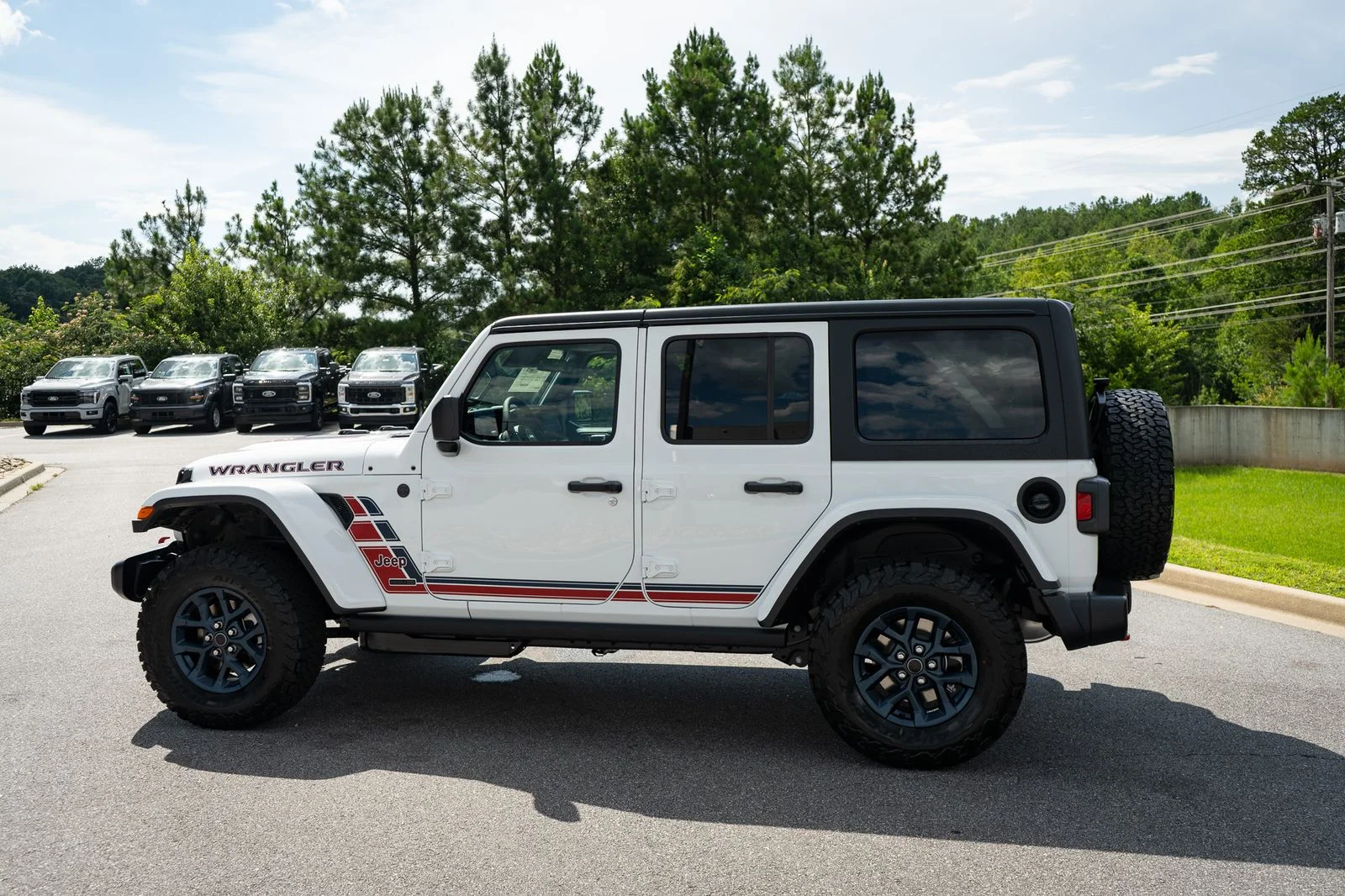 New 2026 Bright White Clearcoat Jeep Willys image 9