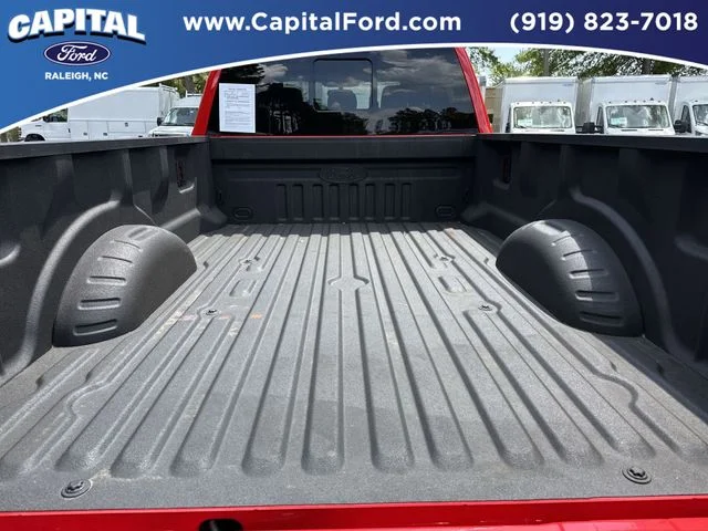 Used 2024 Red Ford XLT image 16