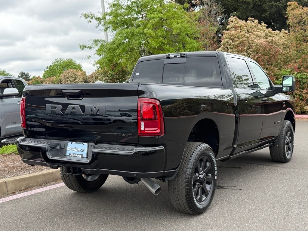 New 2026 Diamond Black Crystal Pearl-Coat Exterior Paint RAM Laramie image 7