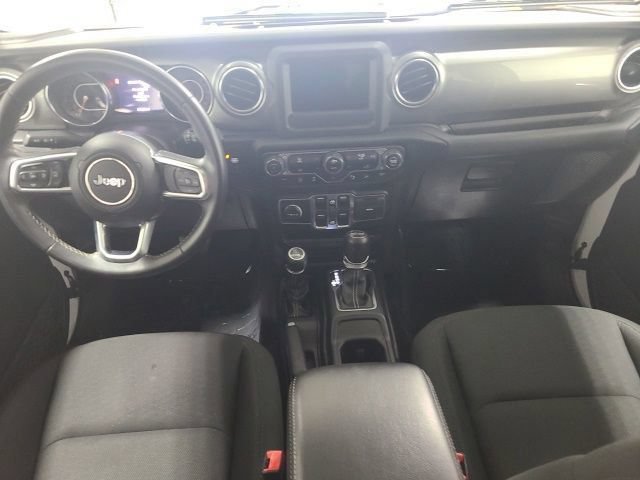 1C4HJXEN0KW595753