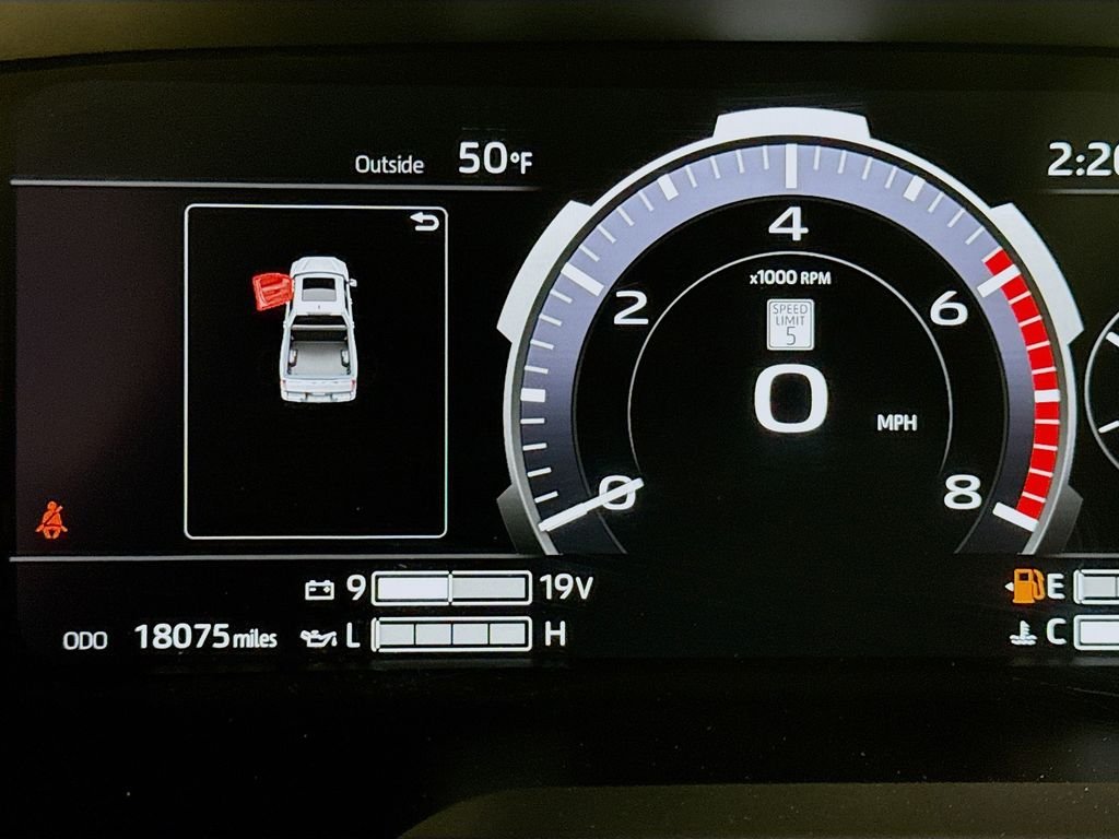 Used 2025 Lunar Rock Toyota Platinum Hybrid image 13