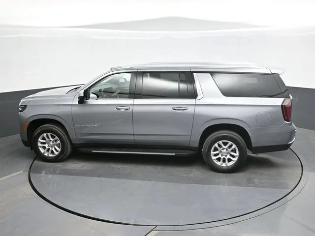 2026 Chevrolet Suburban LS - Photo 10
