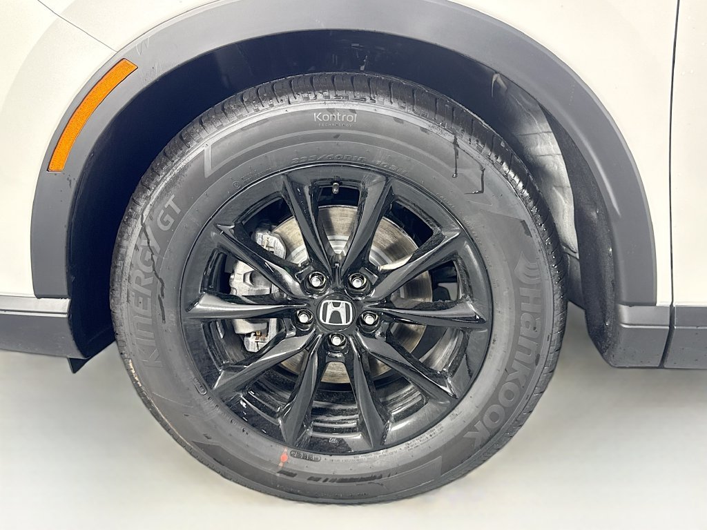 New 2027 Platinum White Pearl Honda Sport-L image 13