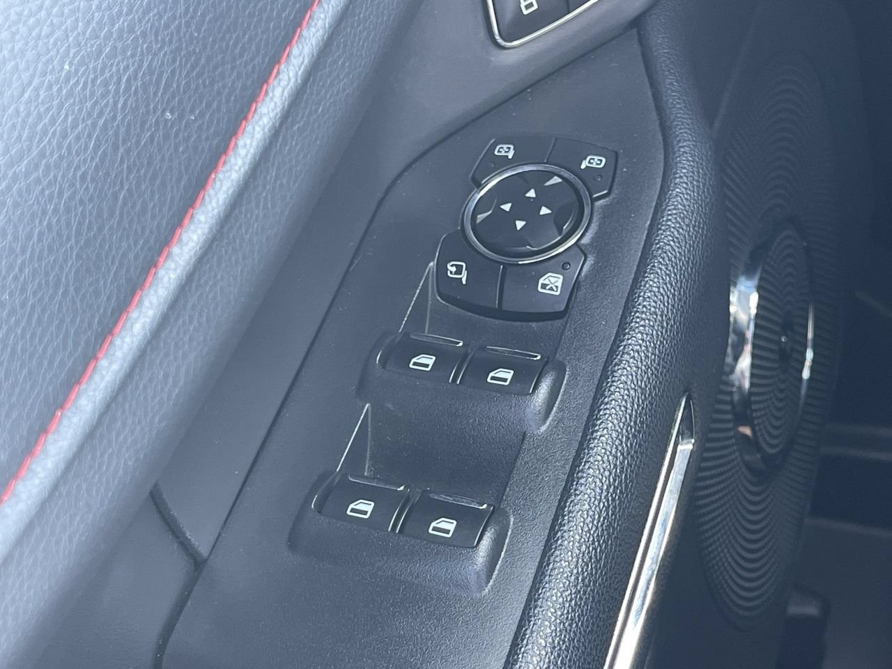 Used 2023 Blue Ford Limited image 22