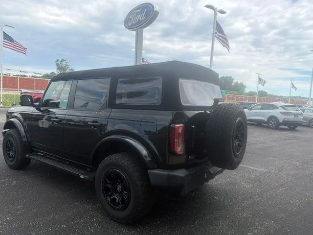 Certified Used 2022 Shadow Black Ford Outer Banks image 5