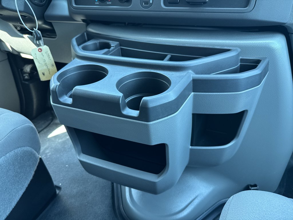 New 2026 Oxford White Ford Base image 33