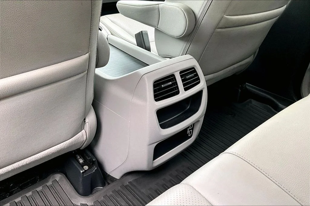 Certified Used 2022  Honda RTL-E image 10