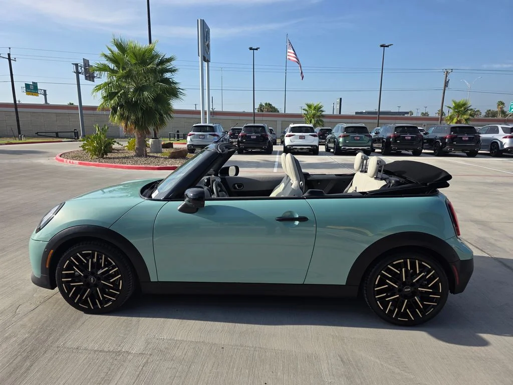Used 2026 Green MINI Base image 6