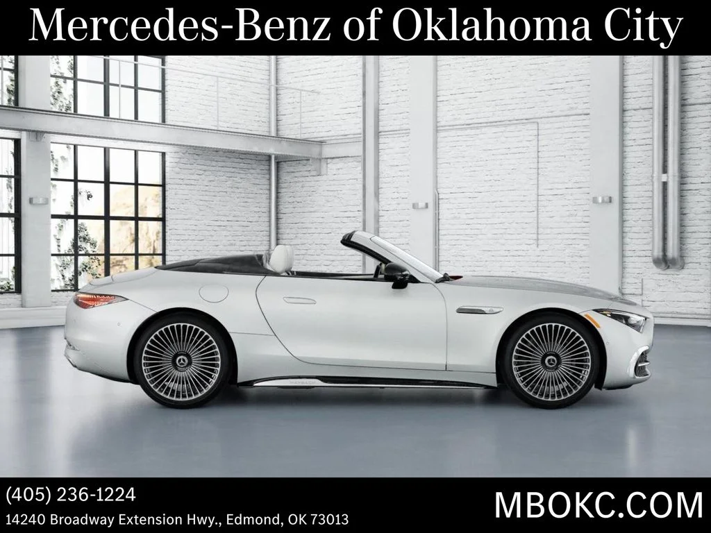 New 2026 MANUFAKTUR moonlight white magno (White Ambiance) Mercedes-Benz Maybach SL 680 image 17