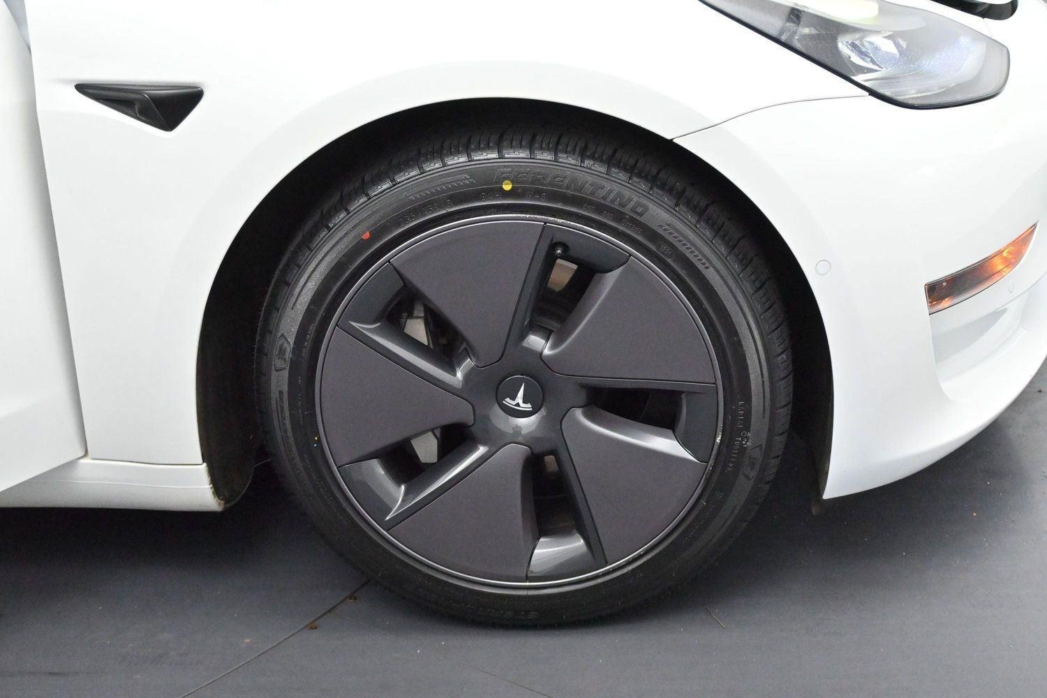 Used 2021 Pearl White Multi-Coat Tesla Standard Range Plus image 30