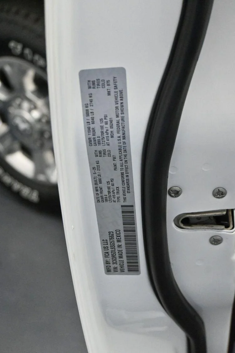 Used 2025 White Ram Big Horn image 36