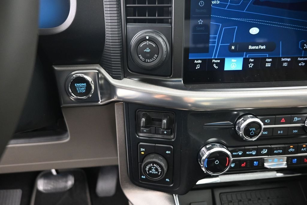 New 2026 White Ford Platinum image 18