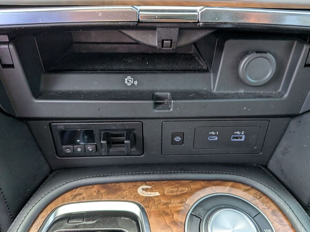 Used 2023 Blue Nissan SL image 28
