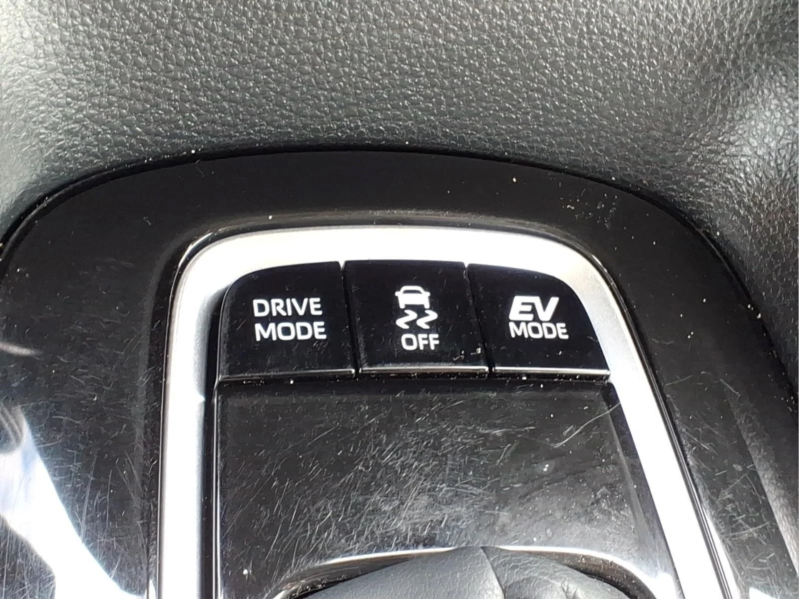 Certified Used 2022  Toyota LE image 17