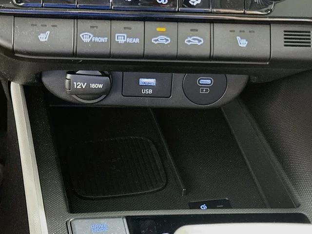New 2026 Hyundai ELANTRA Limited