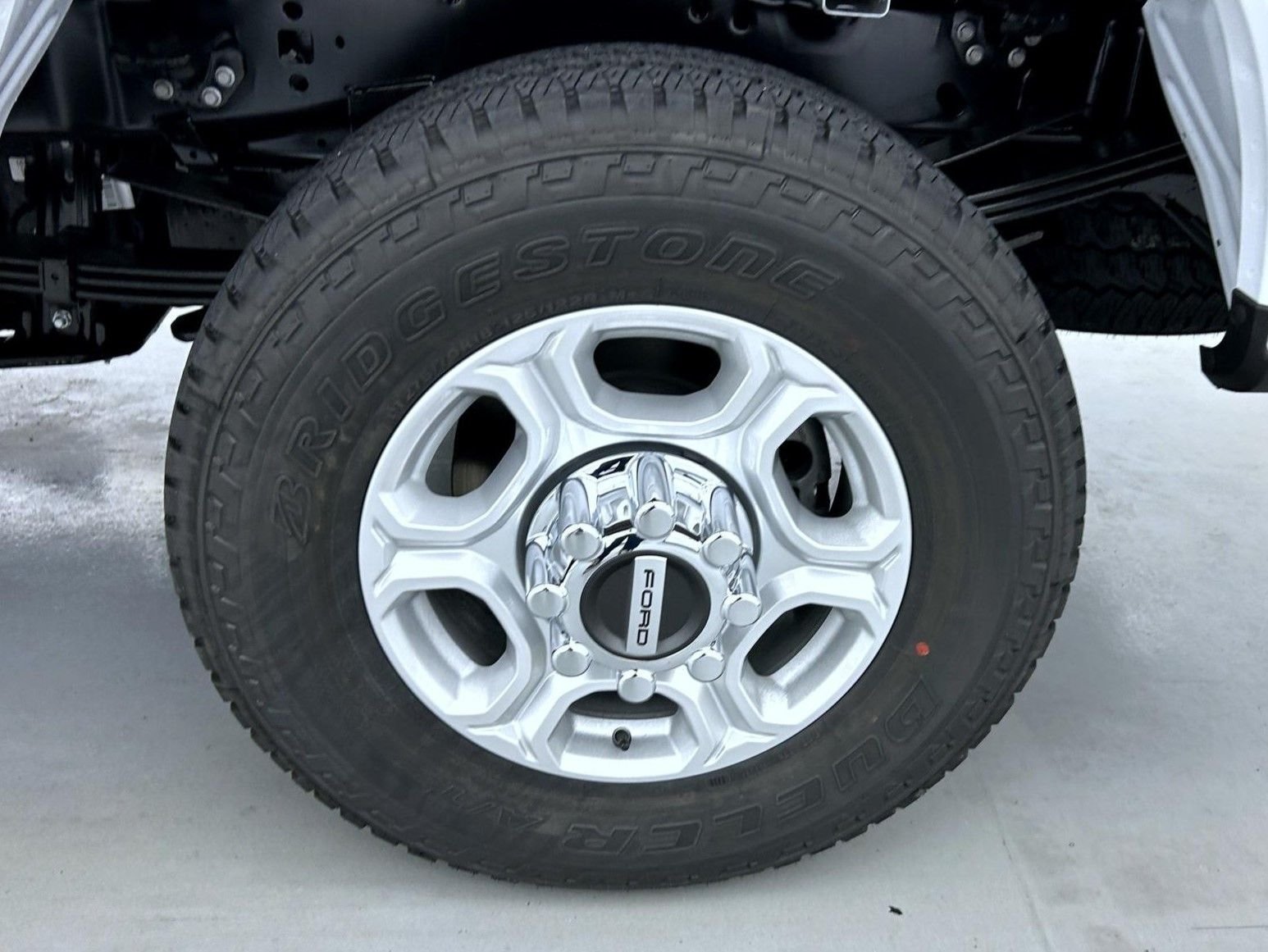 New 2026 Oxford White Ford XLT image 23