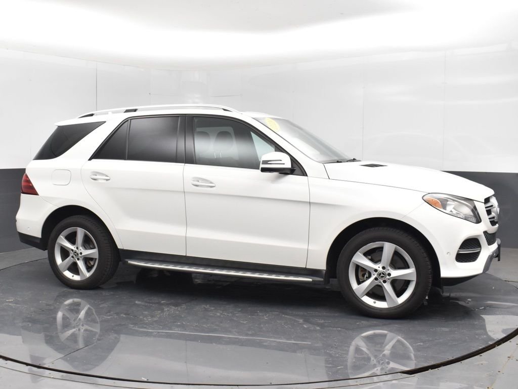 Used 2019 White Mercedes-Benz GLE 400 image 9