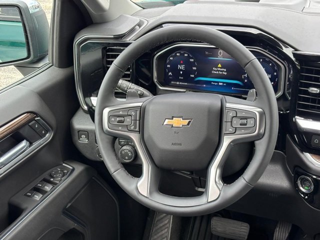 New 2026 Special Exterior Color Chevrolet LT image 7