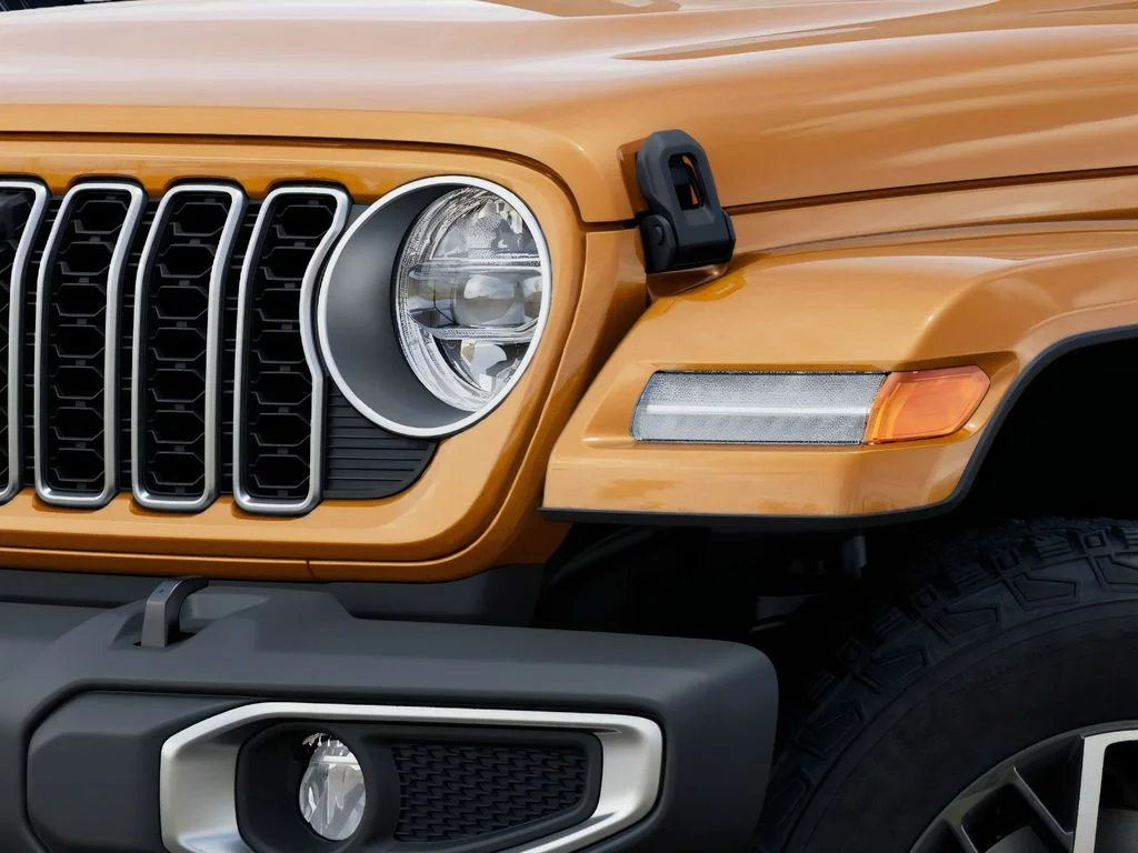 New 2026 Goldilocks Exterior Paint Jeep Sahara image 10